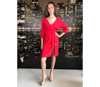 ELISABETTA FRANCHI abito al ginocchio, colore rosso , con il inserti semi trasparente in pizzo cintura in vita chiusura zip Lunghezza 98 cm Misura 42