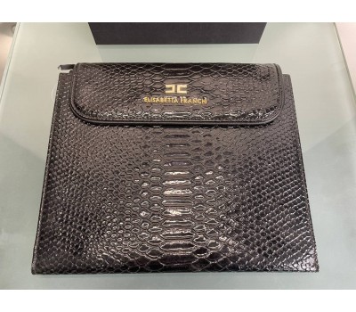 Elisabetta Franchi porta tablet colore nero con logo brand colore oro misura 20x25 cm