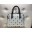 love Moschino borsa a mano piu tracolla colore bianco fantasia chiusura a zip fodera in tessuto interna con tasca log centrale misura 34x32