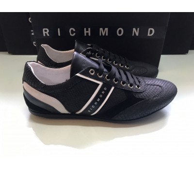 Richmond sneakers uomo in vera pelle effetto rettile , color nero ,log su tomaia  , chiusura allacciato ,suola in gomma misura /  42 